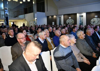 Uczestnicy konferencji „Wsparcie pszczelarstwa w województwie lubelskim” słuchają wykładu 